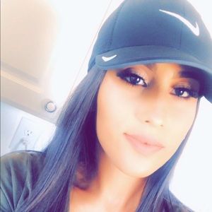 Meet your Posher, Ale